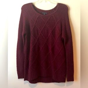 M American Eagle Outfitters Women's Burgundy Sweater